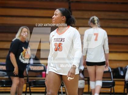 Thumbnail 3 in Hoke County @ South View photogallery.