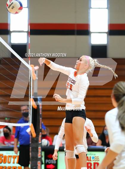 Thumbnail 1 in Hoke County @ South View photogallery.