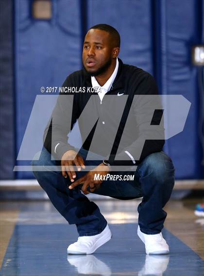 Thumbnail 3 in Serra vs. Campbell Hall (MLK Day Showdown) photogallery.