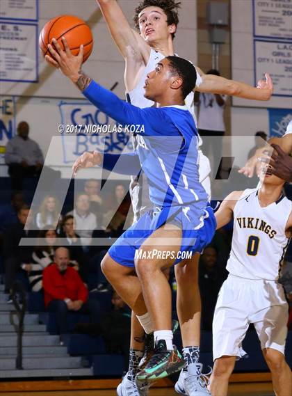 Thumbnail 1 in Serra vs. Campbell Hall (MLK Day Showdown) photogallery.