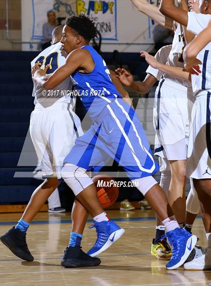 Thumbnail 3 in Serra vs. Campbell Hall (MLK Day Showdown) photogallery.