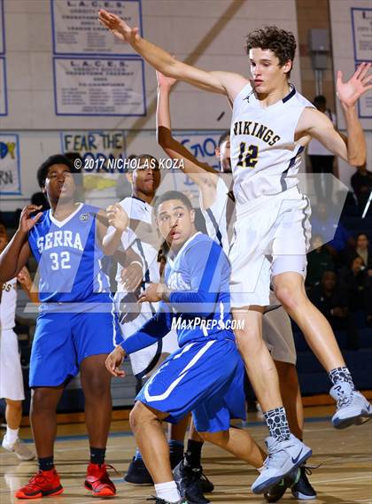 Thumbnail 2 in Serra vs. Campbell Hall (MLK Day Showdown) photogallery.
