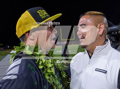 Thumbnail 1 in Kapa'a vs. Konawaena (HHSAA Division 1 Final) photogallery.