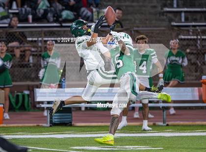 Thumbnail 2 in Kapa'a vs. Konawaena (HHSAA Division 1 Final) photogallery.