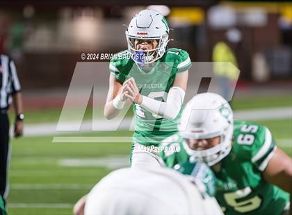 Thumbnail 3 in Kapa'a vs. Konawaena (HHSAA Division 1 Final) photogallery.