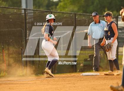 Thumbnail 2 in James Wood @ Woodgrove (VHSL Class 4 Quarterfinal) photogallery.