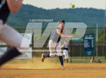 Thumbnail 1 in James Wood @ Woodgrove (VHSL Class 4 Quarterfinal) photogallery.