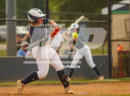 Thumbnail 2 in James Wood @ Woodgrove (VHSL Class 4 Quarterfinal) photogallery.