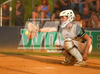 Thumbnail 3 in James Wood @ Woodgrove (VHSL Class 4 Quarterfinal) photogallery.