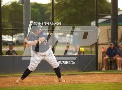 Thumbnail 1 in James Wood @ Woodgrove (VHSL Class 4 Quarterfinal) photogallery.