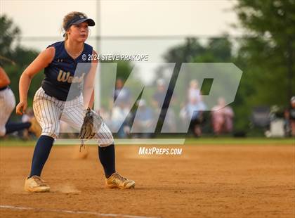 Thumbnail 2 in James Wood @ Woodgrove (VHSL Class 4 Quarterfinal) photogallery.