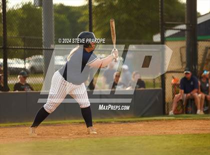 Thumbnail 2 in James Wood @ Woodgrove (VHSL Class 4 Quarterfinal) photogallery.