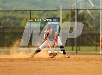 Thumbnail 1 in James Wood @ Woodgrove (VHSL Class 4 Quarterfinal) photogallery.