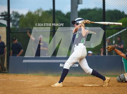 Thumbnail 2 in James Wood @ Woodgrove (VHSL Class 4 Quarterfinal) photogallery.