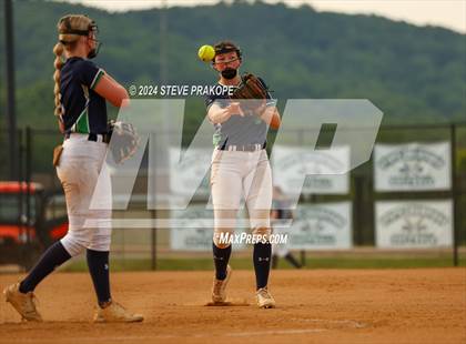 Thumbnail 2 in James Wood @ Woodgrove (VHSL Class 4 Quarterfinal) photogallery.