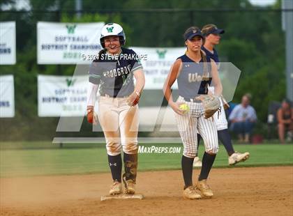 Thumbnail 1 in James Wood @ Woodgrove (VHSL Class 4 Quarterfinal) photogallery.