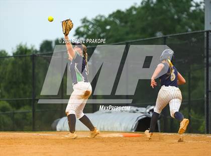 Thumbnail 1 in James Wood @ Woodgrove (VHSL Class 4 Quarterfinal) photogallery.