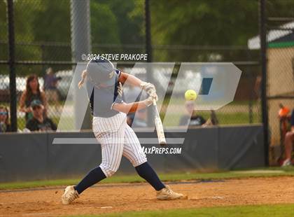 Thumbnail 3 in James Wood @ Woodgrove (VHSL Class 4 Quarterfinal) photogallery.