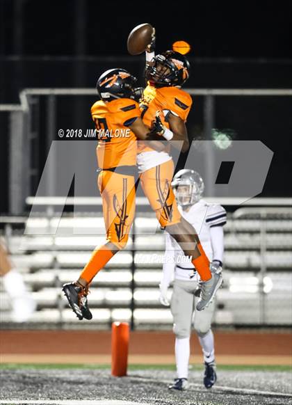 Thumbnail 1 in Garfield @ McClymonds (CIF State Division 4-A Final) photogallery.