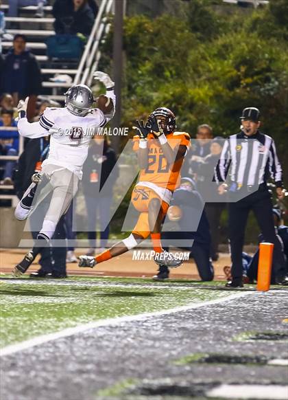 Thumbnail 3 in Garfield @ McClymonds (CIF State Division 4-A Final) photogallery.