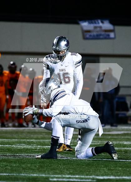 Thumbnail 3 in Garfield @ McClymonds (CIF State Division 4-A Final) photogallery.