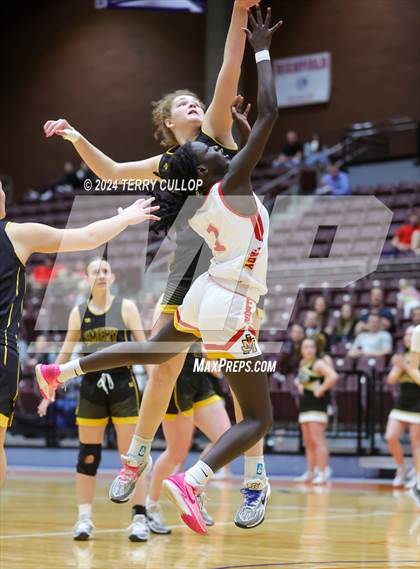 Thumbnail 1 in Emery vs. Judge Memorial Catholic (UHSAA 3A Quarterfinal) photogallery.