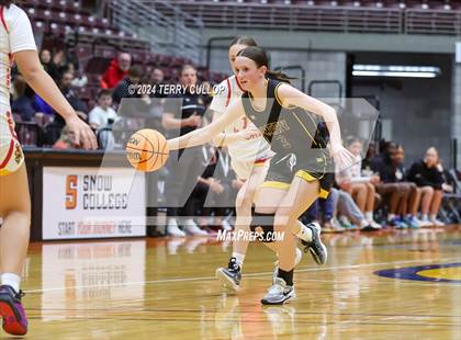 Thumbnail 3 in Emery vs. Judge Memorial Catholic (UHSAA 3A Quarterfinal) photogallery.