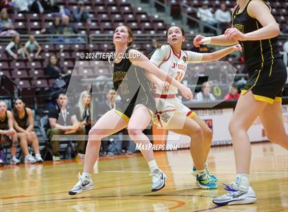 Thumbnail 3 in Emery vs. Judge Memorial Catholic (UHSAA 3A Quarterfinal) photogallery.