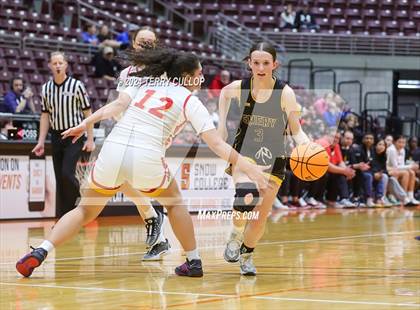 Thumbnail 1 in Emery vs. Judge Memorial Catholic (UHSAA 3A Quarterfinal) photogallery.