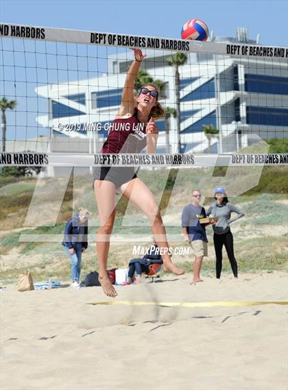 Thumbnail 3 in Mira Costa vs. Laguna Beach (IBVL Southern Pacific Final) photogallery.