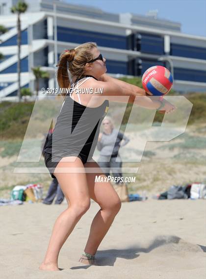 Thumbnail 2 in Mira Costa vs. Laguna Beach (IBVL Southern Pacific Final) photogallery.