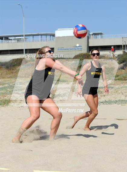 Thumbnail 2 in Mira Costa vs. Laguna Beach (IBVL Southern Pacific Final) photogallery.