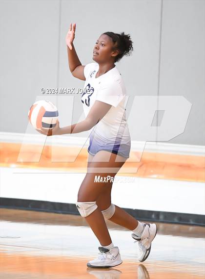 Thumbnail 1 in North Valley Christian Academy vs. Anthem Prep photogallery.