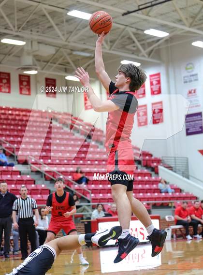 Thumbnail 3 in Graford @ Mineral Wells photogallery.