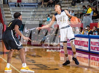 Thumbnail 1 in Scotlandville vs. Little Elm (Thanksgiving Hoopfest) photogallery.