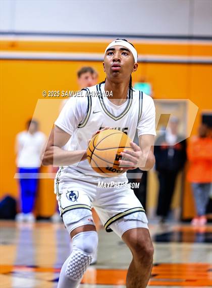 Thumbnail 2 in St. Francis vs West Ranch (2025 MLK Day Showdown) photogallery.