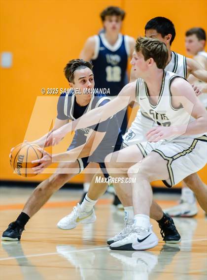 Thumbnail 3 in St. Francis vs West Ranch (2025 MLK Day Showdown) photogallery.