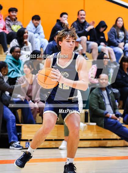 Thumbnail 1 in St. Francis vs West Ranch (2025 MLK Day Showdown) photogallery.