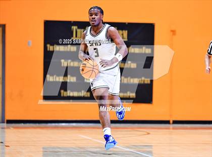 Thumbnail 2 in St. Francis vs West Ranch (2025 MLK Day Showdown) photogallery.