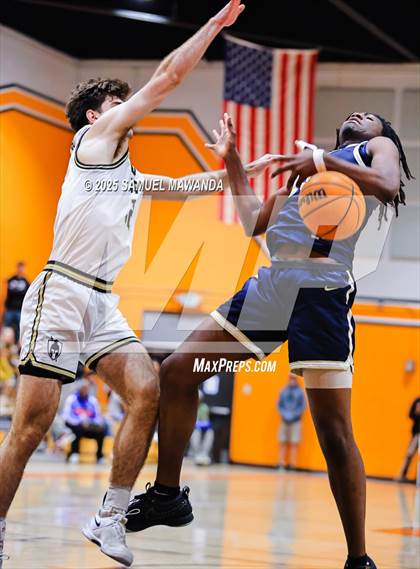Thumbnail 1 in St. Francis vs West Ranch (2025 MLK Day Showdown) photogallery.