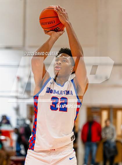Thumbnail 3 in Our Lady of Mount Carmel vs. DeMatha (Capital Hoops Mayhem on Military) photogallery.