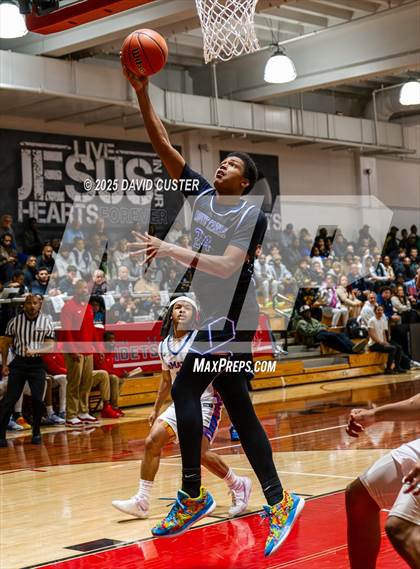 Thumbnail 3 in Our Lady of Mount Carmel vs. DeMatha (Capital Hoops Mayhem on Military) photogallery.