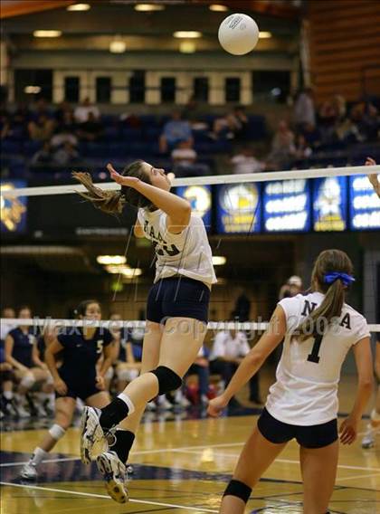 Thumbnail 2 in Napa vs. Nevada Union (CIF SJS D1 Final) photogallery.
