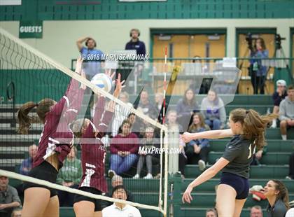 Thumbnail 3 in Stoney Creek vs. Walled Lake Northern (MHSAA D1 Regional Semifinal) photogallery.