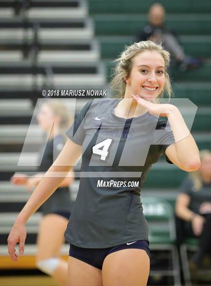 Thumbnail 3 in Stoney Creek vs. Walled Lake Northern (MHSAA D1 Regional Semifinal) photogallery.