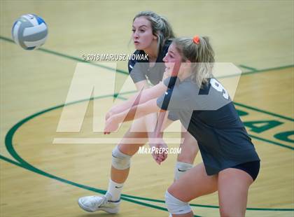 Thumbnail 1 in Stoney Creek vs. Walled Lake Northern (MHSAA D1 Regional Semifinal) photogallery.