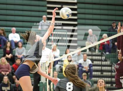 Thumbnail 2 in Stoney Creek vs. Walled Lake Northern (MHSAA D1 Regional Semifinal) photogallery.