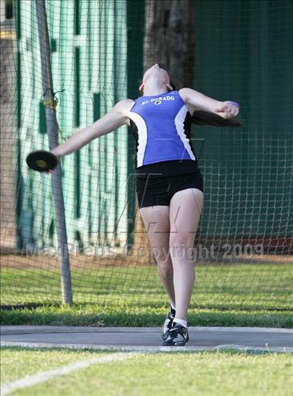 Thumbnail 1 in CIF State Championships (Girls Discus) photogallery.