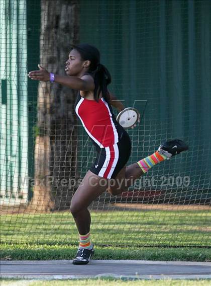 Thumbnail 3 in CIF State Championships (Girls Discus) photogallery.