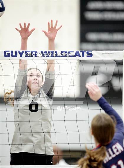 Thumbnail 3 in Allen vs Guyer photogallery.